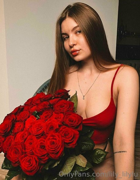 lily lilylu onlyfans leaka