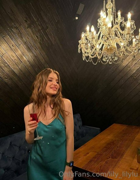 lily lilylu naked onlyfans leaked