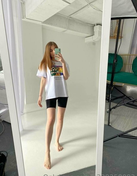 lily lilylu onlyfans leak