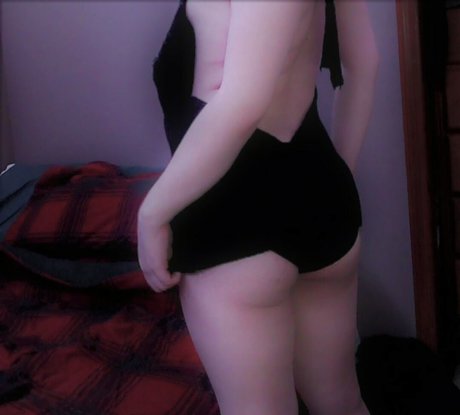 raccoonwaifuwu nude leaks onlyfans