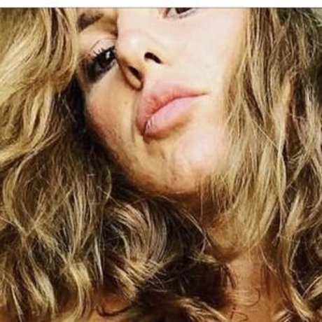 Iamrebeccanicholls onlyfans photo