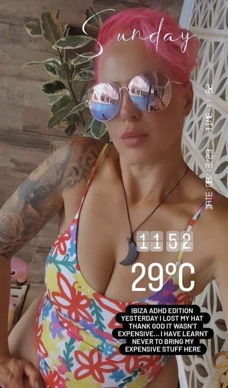 Iamrebeccanicholls free onlyfans