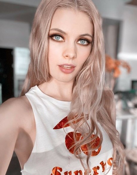 Sophie Sparks onlyfans naked porn