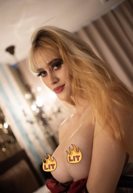 HalfAngel66 naked on onlyfans