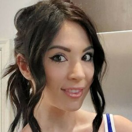 Melonie Mac onlyfans leaks nudes