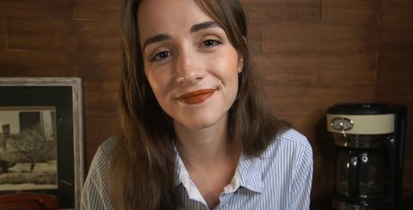 Sarah Lavender onlyfans joi