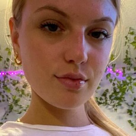 Lauren Henry onlyfans naked leaks