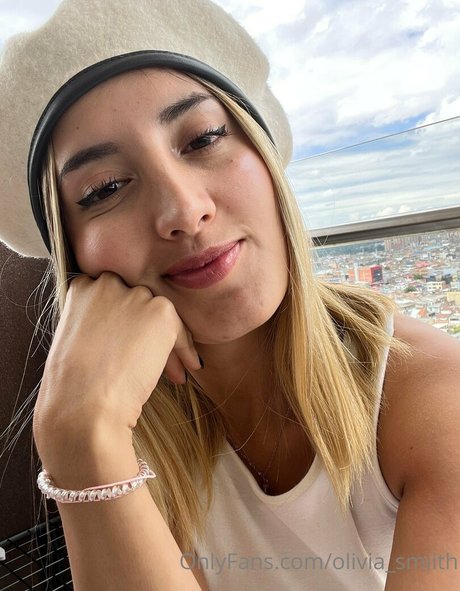 oliviasmiithfree onlyfans xxx