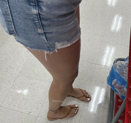 Latina Veronica Soles onlyfans nude