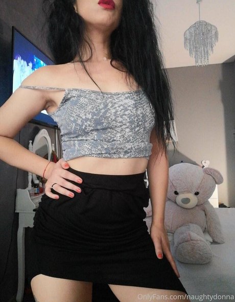 naughtydonna onlyfans pic