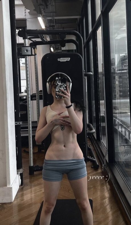 emmanorton onlyfans ass