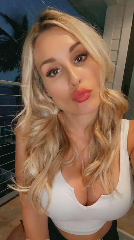 allieraetv nude porn onlyfans