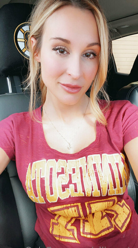 allieraetv onlyfans leaked sex