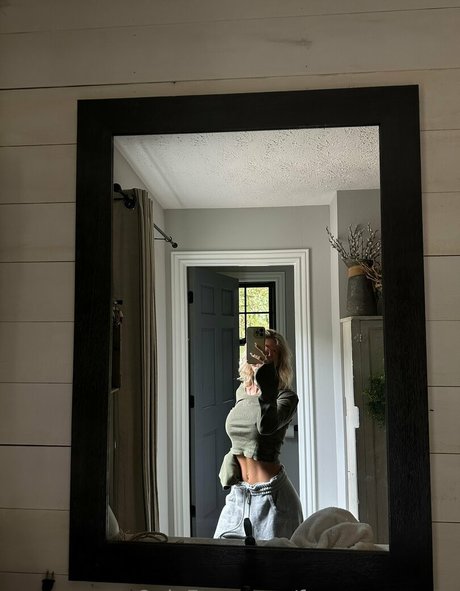 rayanneBTS onlyfans naked