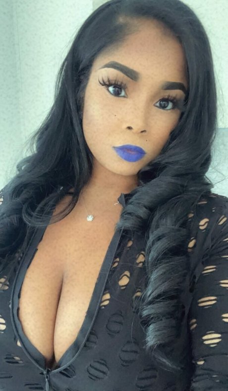 TrueBeauty334 onlyfans porn leaked