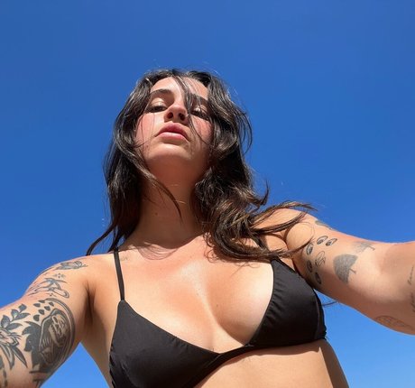 Bea Miller onlyfans leaked porn