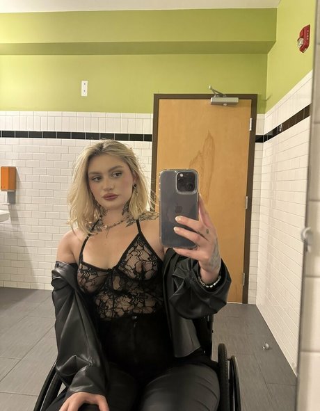 karleexrosee nude only fans leaks