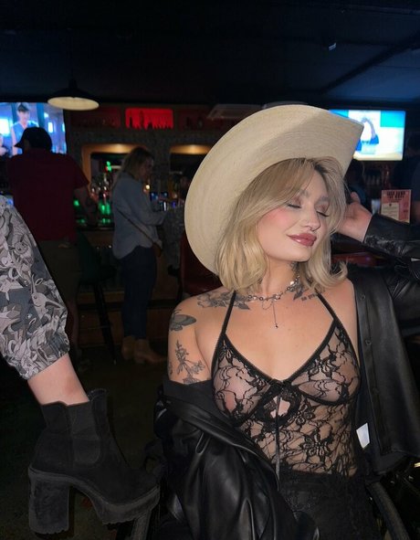 karleexrosee only fans naked