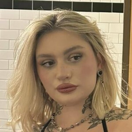 karleexrosee onlyfans desnuda