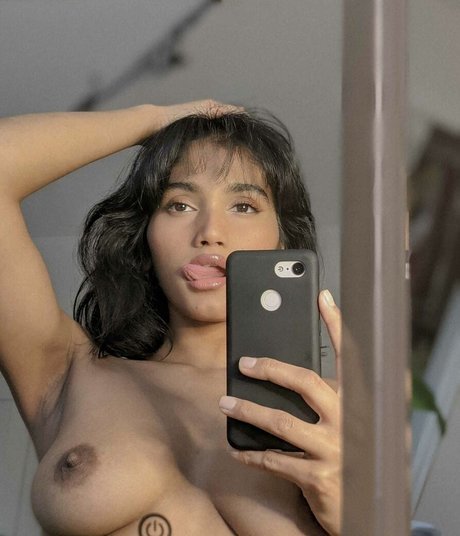 Kalani Fernando pics onlyfans