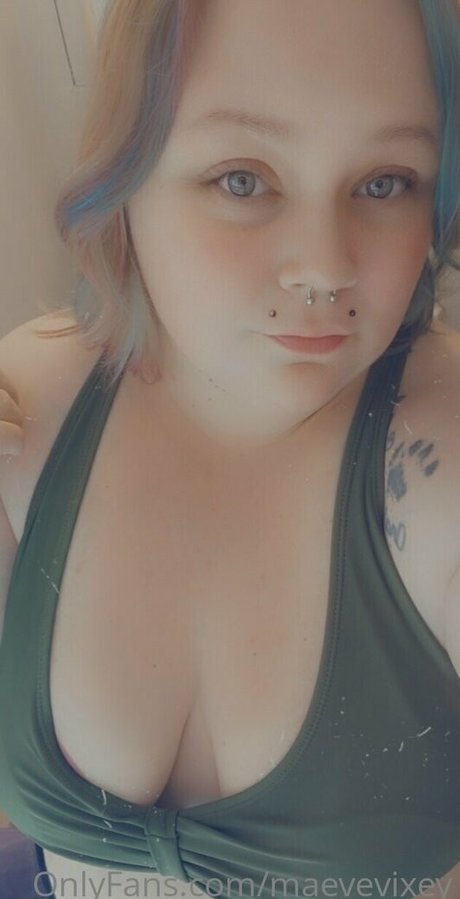 maevevixey onlyfans leak nude