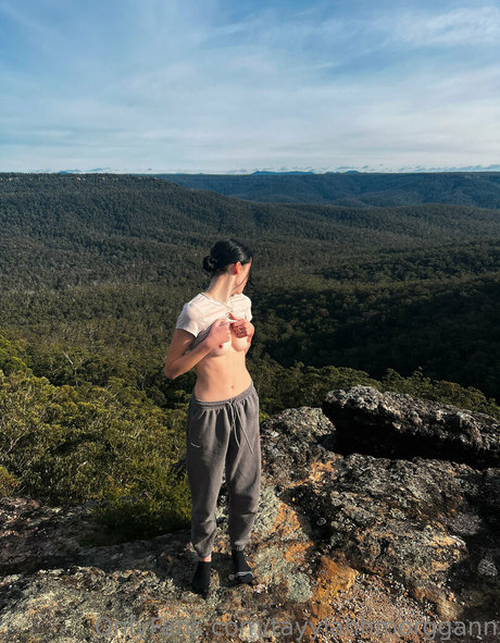 tayylahhmorggann onlyfans leaked sex