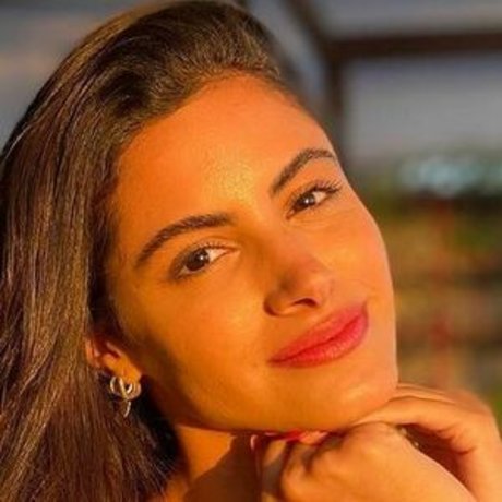 Leticia Salles onlyfans sexy