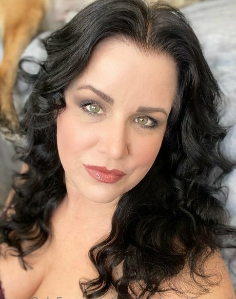 evparrishsouthernmil onlyfans fotos