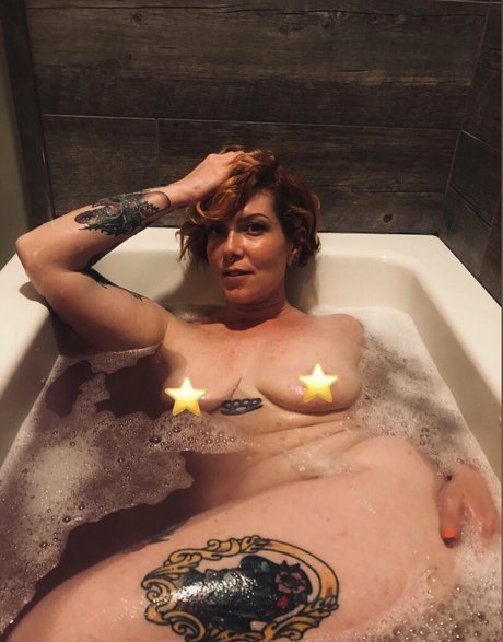 MsBettyWiles onlyfans naked