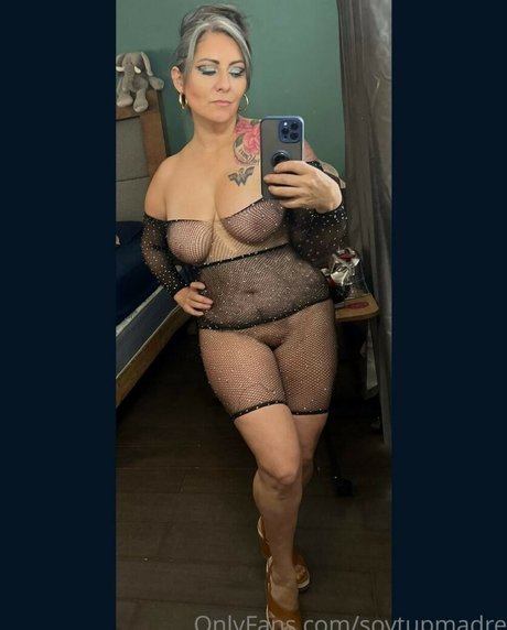 Paty Bacelis onlyfans keak