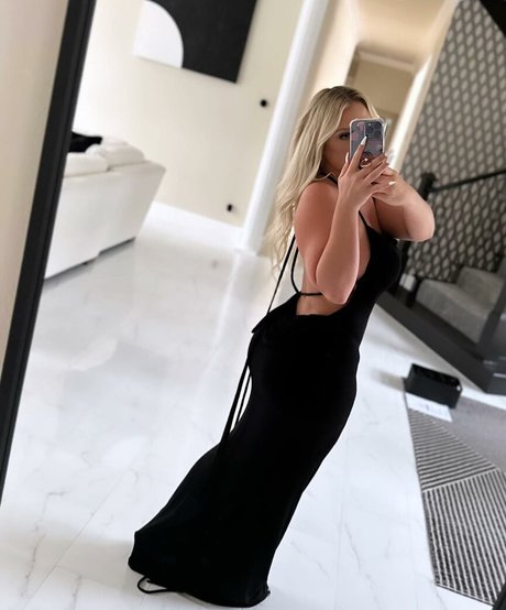 snowtheone onlyfans naked leak