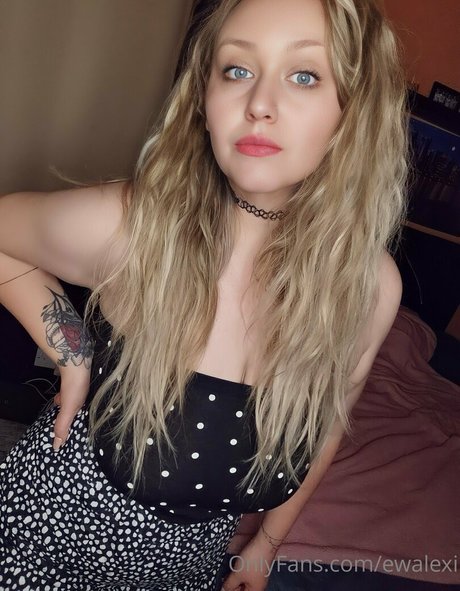ewalexi hot onlyfans