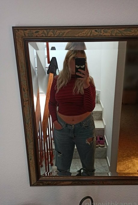 playwithkanna nude leak onlyfans