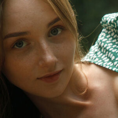 Claudia Veneza onlyfans nude leak