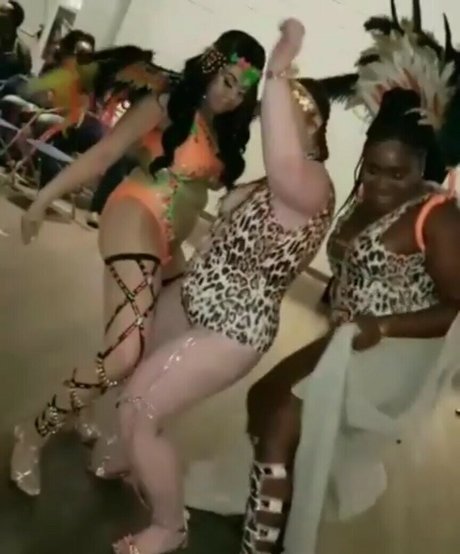 MydarlingRebecca onlyfans xx