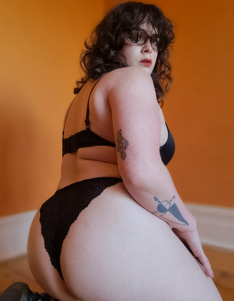 theriverstyx2 onlyfans model photo