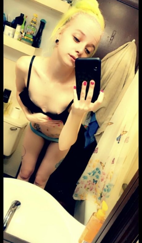 petitepixie69 onlyfans leak ass