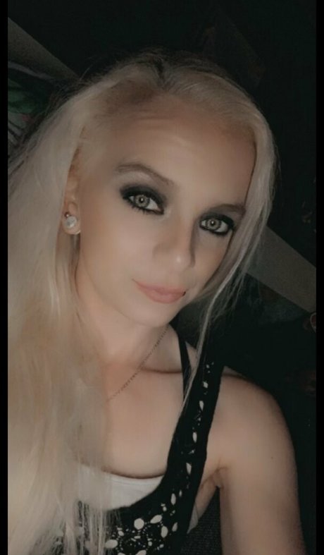 petitepixie69 Profile pic