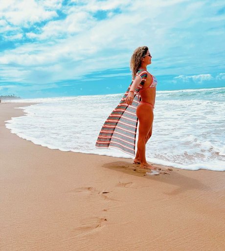 Barbara Borges onlyfans boobs