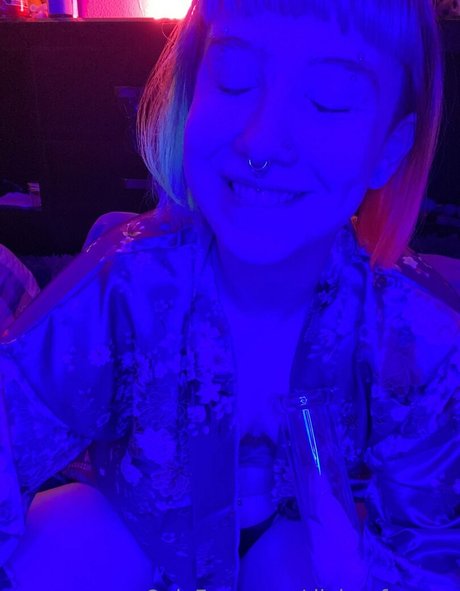 divine femme onlyfans model photos