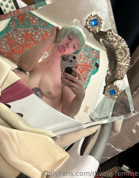 divine femme onlyfans nude pics