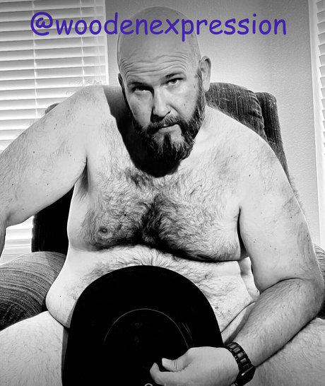 purple leo onlyfans leajs