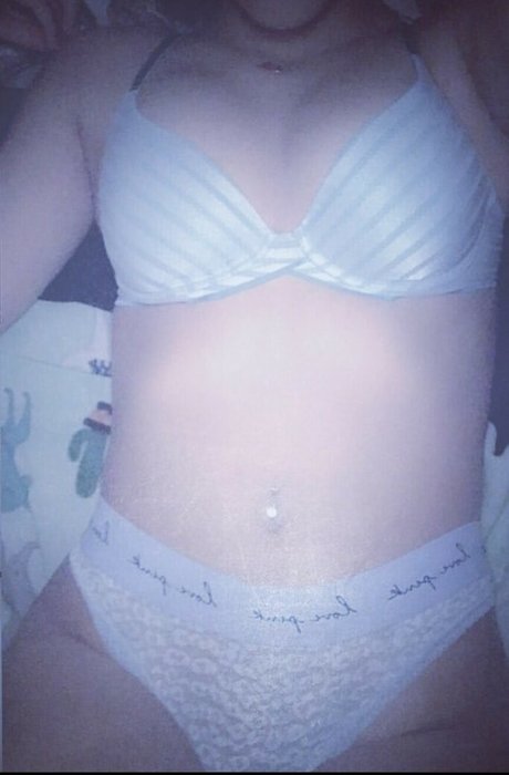 evelynn10 feet onlyfans