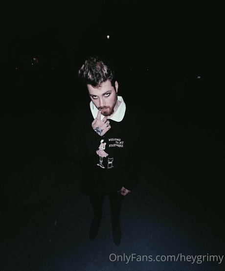 heygrimy onlyfans ass