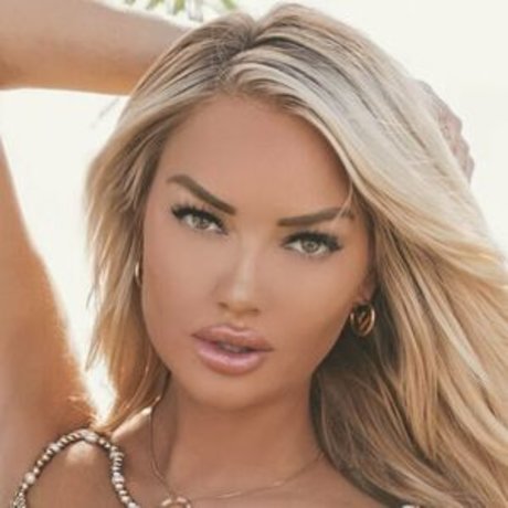 Colleen Mcginniss boobs onlyfans