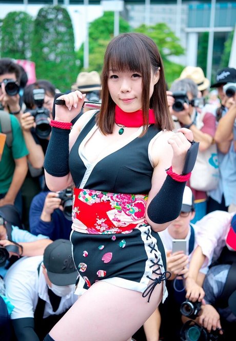 Midori Yuuzono naked leaked onlyfans