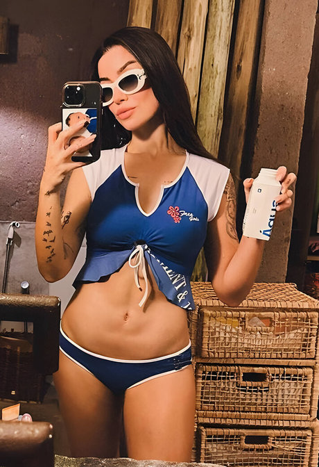 Bianca Andrade onlyfans exposed