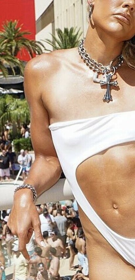 Lolo Jones onlyfans leaks nude