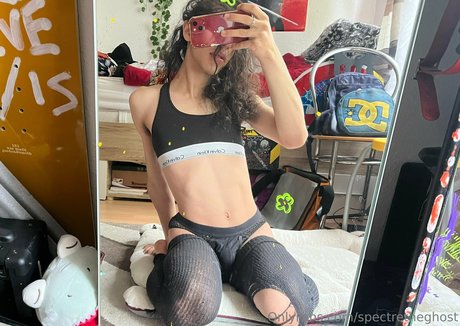 spectretheghost leaks only fans