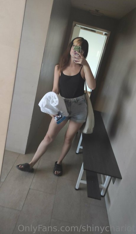 shinychariot onlyfans nudes leaked